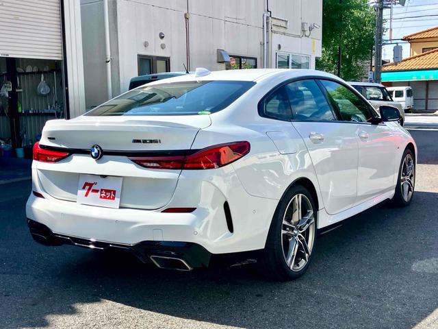 ２シリーズ Ｍ２３５ｉ　ｘＤｒｉｖｅグランクーペ　４ＷＤ　クリアランスソナー　オートクルーズコントロール　バックカメラ　ナビ　アルミホイール　オートライト　ＬＥＤヘッドランプ　ＡＴ　シートヒーター　スマートキー　アイドリングストップ　電動格納ミラー（14枚目）