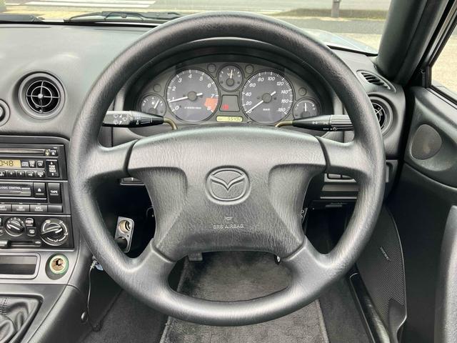 ロードスター スペシャルパッケージ　オープンカー　ドライブレコーダー　ＭＴ　アルミホイール　ＣＤ　カセット　エアコン　パワーステアリング　パワーウィンドウ（3枚目）