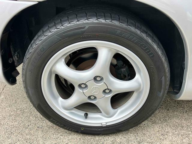 ロードスター スペシャルパッケージ　オープンカー　ドライブレコーダー　ＭＴ　アルミホイール　ＣＤ　カセット　エアコン　パワーステアリング　パワーウィンドウ（35枚目）