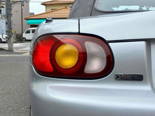 ロードスター スペシャルパッケージ　オープンカー　ドライブレコーダー　ＭＴ　アルミホイール　ＣＤ　カセット　エアコン　パワーステアリング　パワーウィンドウ（39枚目）