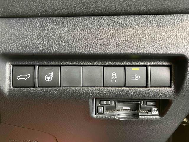 ハリアー Ｚ　レザーパッケージ　バックカメラ　クリアランスソナー　オートクルーズコントロール　レーンアシスト　パワーシート　衝突被害軽減システム　サンルーフ　ナビ　ＴＶ　オートマチックハイビーム　オートライト　ＬＥＤヘッドランプ（4枚目）