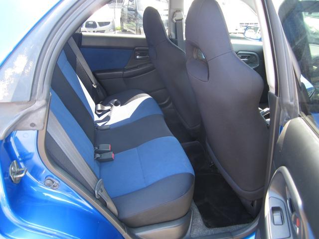 WRX STiリミテッド(12枚目)