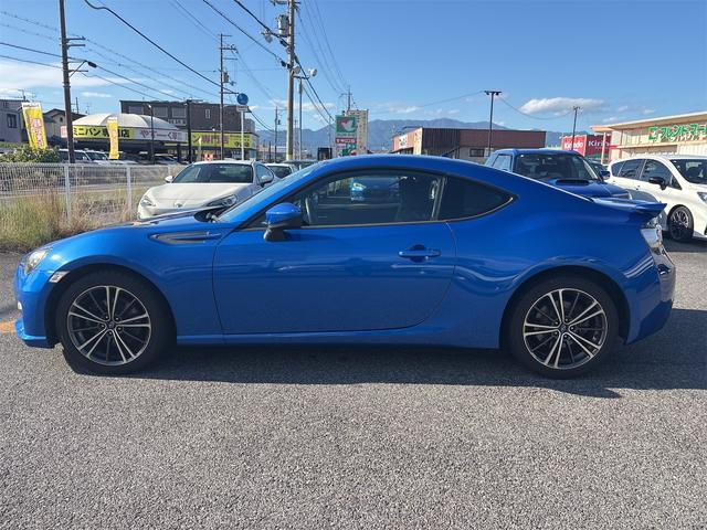 ＢＲＺ Ｒ　５Ｆミッション　エアロパッケージ　１７インチパフォーマンスパッケージ　スポーツインテリアパッケージ　フルセグナビ　ＨＩＤヘッドライト　ＥＴＣ　ワンオーナー（4枚目）