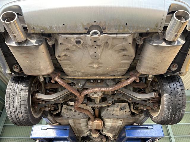 レガシィツーリングワゴン 2.0R Bスポーツ 5Fミッション 後期モデル アプライドモデルD型 ノーマル車両 ETC HID ABS SRS(16枚目)