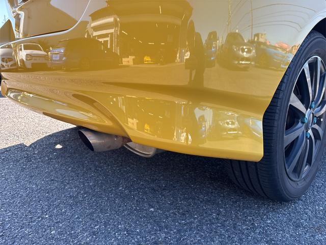 フィット 1.5S 5Fミッション ローダウンサス Spoonマフラー ナビ バックカメラ デジタルミラー ETC(19枚目)