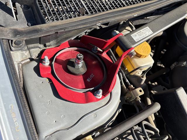 レガシィＢ４ ２．０Ｒ　５Ｆミッション　アプライドモデルＢ型　ＢＬＩＴＺ車高調　ＨＫＳマフラー　ＷＯＲＫＥＭＯＴＩＯＮ１７インチアルミ　ＣＵＳＣＯタワーバー　社外ステアリング＆シフトノブ（18枚目）