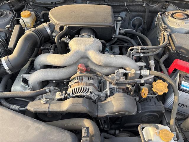 レガシィツーリングワゴン ２．０Ｒ　Ｂスポーツ　５Ｆミッション　後期モデル　アプライドモデルＤ型　ノーマル車両　４ＷＤ　ＥＴＣ　ＡＢＳ　ＳＲＳ（17枚目）