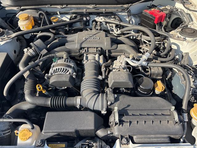 ８６ ＧＴ　６Ｆミッション　フロントサイドＴＲＤエアロ　リアＴｏｍ’ｓエアロ　Ｔｏｍ’ｓマフラー　ナビ　ＴＶ　クイックシフト　ＥＴＣ（19枚目）