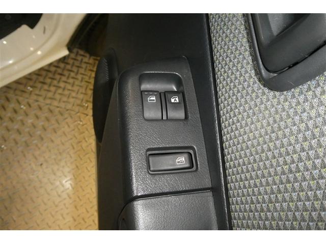 タウンエースバン ＧＬ　盗難防止装置　エアバッグ　ＤＶＤ再生　切替４ＷＤ　メモリーナビ　パワーステアリング　フルセグ　ミュージックプレイヤー接続可　助手席エアバック　横滑り防止機能　ＡＢＳ　マニュアルエアコン　ワイヤレスキー（27枚目）