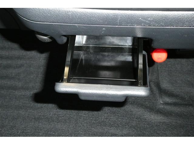 タウンエースバン ＧＬ　盗難防止装置　エアバッグ　ＤＶＤ再生　切替４ＷＤ　メモリーナビ　パワーステアリング　フルセグ　ミュージックプレイヤー接続可　助手席エアバック　横滑り防止機能　ＡＢＳ　マニュアルエアコン　ワイヤレスキー（30枚目）