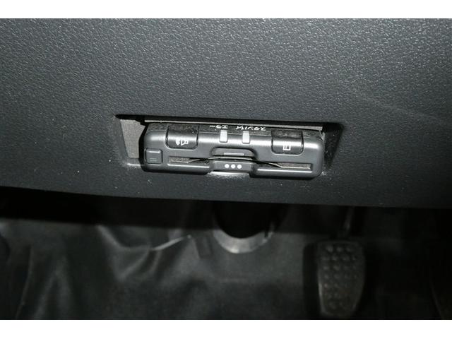 ハイゼットカーゴ ＤＸ　スマートキー　Ｂカメラ　ＬＥＤヘッドランプ　ＥＴＣ車載器　ＤＶＤ　セキュリティアラーム　メモリーナビ　ナビＴＶ　キーレスキー　パワーウインドウ　エコアイドル　ＥＳＣ　マニュアルエアコン　両席エアバッグ（21枚目）