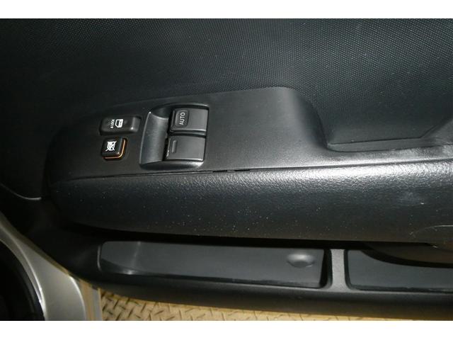 プロボックス GL 運転席エアバック パワーウインド TSS Wエアバッグ 盗難防止システム パワーステアリング AUX接続 横滑り防止機能 エアコン キーレスキー ABS ワンセグテレビ メモリナビ アイドルストップ(27枚目)