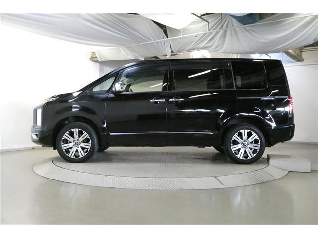 デリカＤ：５ Ｐ　Ｂモニター　ミュージックプレイヤー接続可　地デジ　カーテンエアバック　ＬＥＤヘッドランプ　デュアルエアコン　ＤＶＤ再生　ナビＴＶ　ＥＴＣ　４ＷＤ　電動シ－ト　メモリナビ　ＡＢＳ　３列　オートエアコン（4枚目）