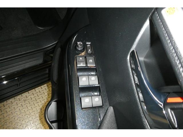 ハイラックス Z アイドリングSTOP プリクラッシュS キーフリーシステム フルセグ地デジ 運転席助手席エアバック バックモニタ パワーウインドウ ETC搭載 ナビ&TV スマートキー&プッシュスタート セキュリティ(27枚目)