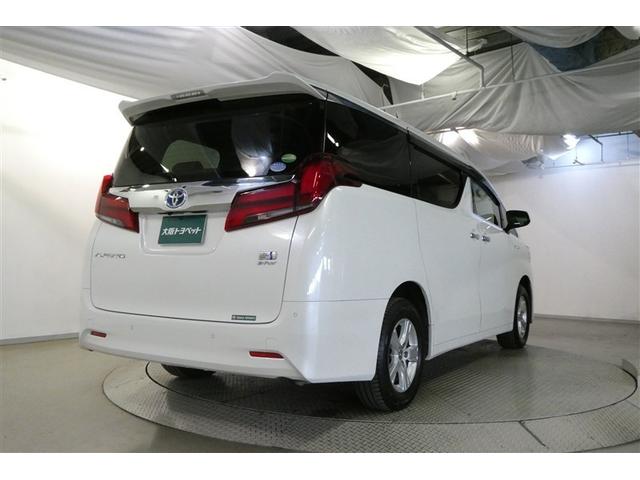 アルファードハイブリッド Ｘ　両電動ドア　ＬＥＤヘッドライト　横滑り防止　ＥＴＣ車載器　クルコン　リアオートエアコン　メモリーナビ　キーレス　ナビ＆ＴＶ　４ＷＤ　ＤＶＤ再生　３列シート　サンルーフ　スマートキー　盗難防止装置　ＰＳ（8枚目）