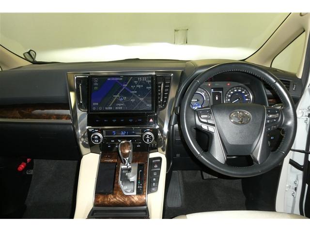 アルファードハイブリッド Ｘ　両電動ドア　ＬＥＤヘッドライト　横滑り防止　ＥＴＣ車載器　クルコン　リアオートエアコン　メモリーナビ　キーレス　ナビ＆ＴＶ　４ＷＤ　ＤＶＤ再生　３列シート　サンルーフ　スマートキー　盗難防止装置　ＰＳ（11枚目）