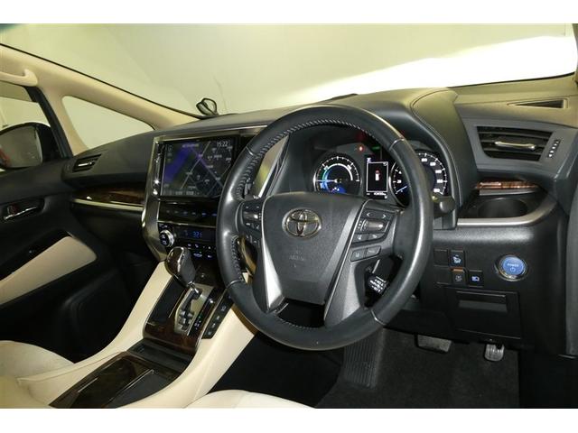 アルファードハイブリッド Ｘ　両電動ドア　ＬＥＤヘッドライト　横滑り防止　ＥＴＣ車載器　クルコン　リアオートエアコン　メモリーナビ　キーレス　ナビ＆ＴＶ　４ＷＤ　ＤＶＤ再生　３列シート　サンルーフ　スマートキー　盗難防止装置　ＰＳ（12枚目）