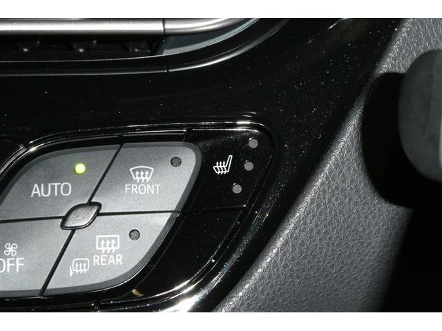 シートヒーター付きです。寒い日も快適なドライブが楽しめます♪