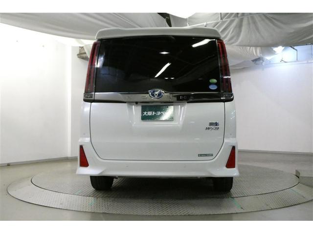 ノア ハイブリッドSi ダブルバイビーIII 地デジ バックモニター 両側PSD LED ナビ&TV DVD 横滑り防止装置 アルミホイール スマキー エアバッグ クルコン AC 3列シート キーフリー ETC メモリーナビ イモビライザー(7枚目)