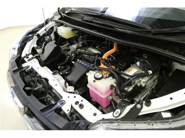 ノア ハイブリッドSi ダブルバイビーIII 地デジ バックモニター 両側PSD LED ナビ&TV DVD 横滑り防止装置 アルミホイール スマキー エアバッグ クルコン AC 3列シート キーフリー ETC メモリーナビ イモビライザー(38枚目)