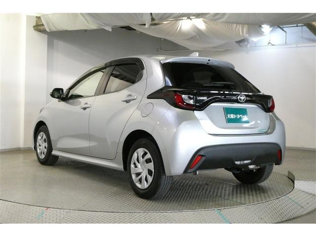 ヤリス X PCS 横滑り防止装置付き ワイヤレスキー 盗難防止 サイドエアバック エアコン Wエアバッグ パワーウインドウ ETC付き パワステ 運転席エアバッグ ナビ メディアプレイヤー接続 ABS(6枚目)