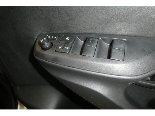 ヤリス X PCS 横滑り防止装置付き ワイヤレスキー 盗難防止 サイドエアバック エアコン Wエアバッグ パワーウインドウ ETC付き パワステ 運転席エアバッグ ナビ メディアプレイヤー接続 ABS(26枚目)