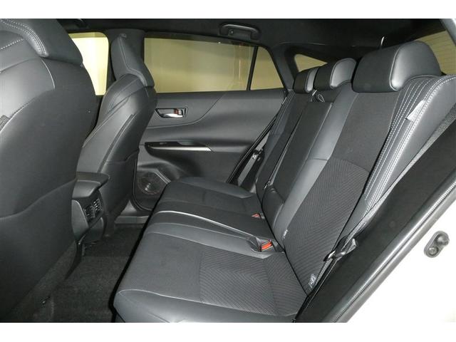 こちらは２列目です。ゆったりできるのでリラックスしてお過ごし頂けますよ