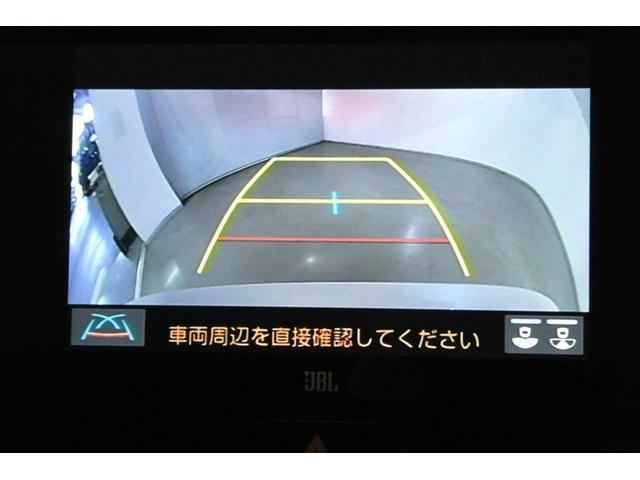 バックガイドモニターで、後方を確認しながら安心して駐車することができます。運転初心者も熟練者も必須の機能ですよ！