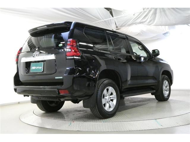 走りにこだわりながら収納力も持ち合わせたお車です。荷物を載せて軽快なドライブを楽しめますよ♪