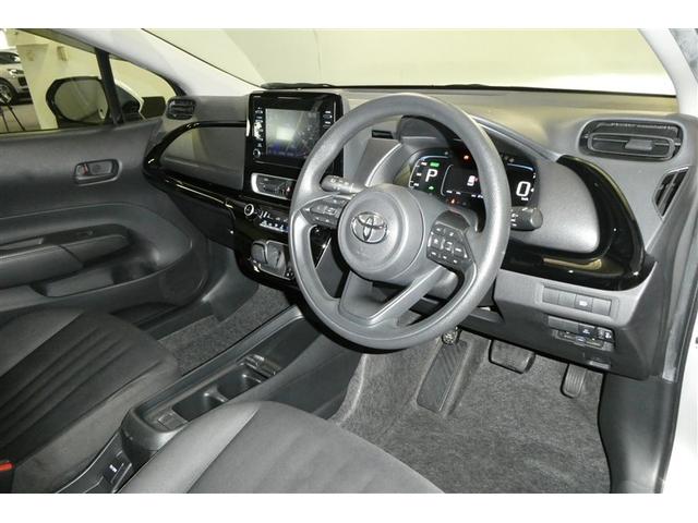 アクア Ｘ　踏み間違い防止　１００Ｖ　イモビ　ナビ　ＬＥＤヘッドライト　スマートキー　横滑り防止機能　キーレスエントリー　オートクルーズ　オートエアコン　ＥＴＣ　カーテンエアバッグ　パワーステアリング　ＡＢＳ（10枚目）