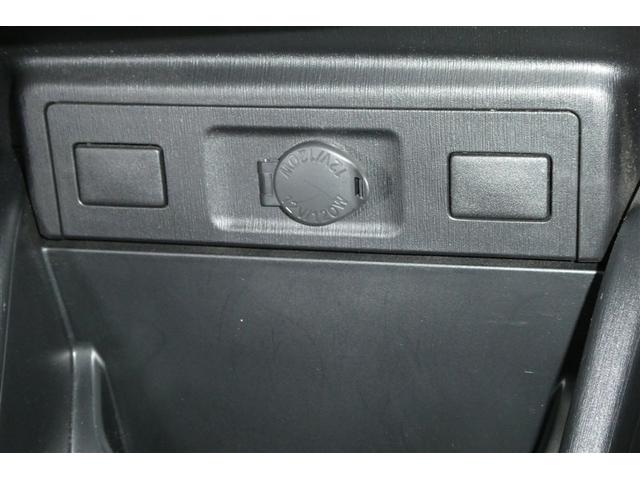 プリウスα Ｓ　Ｌセレクション　ＡＵＸ　メモリーナビゲーション　イモビライザー　Ｂカメラ　サイドカーテンエアバック　ＡＢＳ付き　キーフリーシステム　フルフラット　ＡＡＣ　ＥＳＣ　ＥＴＣ車載器　Ｗエアバッグ　パワーステアリング　ＰＷ（21枚目）