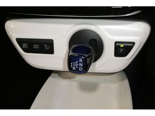 プリウス A 衝突軽減ブレーキシステム Bモニタ LEDヘッド クルーズコントロール セキュリティー スマートキー パワーステアリング ETC アルミホイル オートエアコン SRS ABS パワーウィンドウ VSC(28枚目)