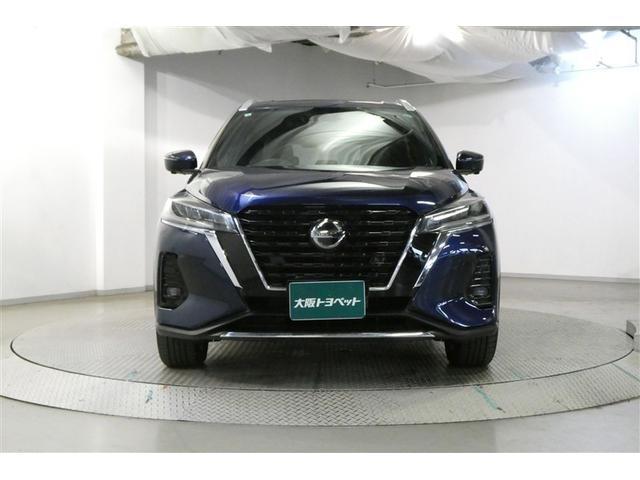 キックス Ｘ　地デジ　ナビ＆ＴＶ　ＶＤＣ　クルコン　スマートキー　ＤＶＤ再生　ＬＥＤヘッド　パワーステアリング　盗難防止システム　ドライブレコーダー　ＥＴＣ　メモリーナビ　サイドエアバッグ　アルミ　ＡＡＣ　キーレス（2枚目）