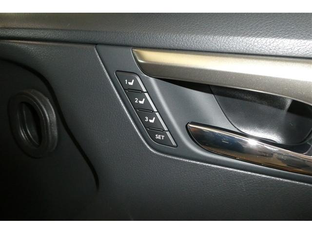 RX RX450h バージョンL プリクラッシュセーフティー リアカメラ ナビTV 地デジ 本革 メモリナビ 横滑り防止装置 盗難防止装置 エアバッグ DVD再生機能 100V 大型サンルーフ ABS LEDライト アルミホイール(23枚目)