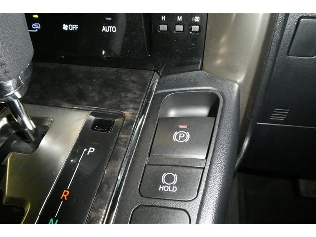 アルファード 2.5S タイプゴールドII ガラスサンルーフ LEDランプ Bカメラ スマートキ AC100V フルセグTV 盗難防止システム ダブルエアコン 助手席エアバッグ ETC DVD エアロ オートクルーズ 3列シート フルフラット(32枚目)