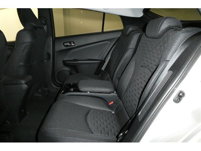 プリウスPHV Sセーフティプラス 横滑り防止装置 クルーズコントロール ナビTV 地デジTV キーフリー スマートキー DVD LEDライト ETC車載器 アルミホイール イモビ AAC ABS メモリーナビ エアバッグ サポカー(14枚目)