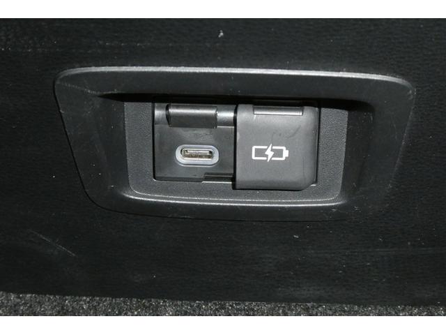 カローラ ダブルバイビー　エアバッグ　横滑り防止機能　アルミホイール　イモビライザー　地デジ　衝突回避システム　ＬＥＤヘッドライト　Ｂカメラ　オートクルーズコントロール　メモリナビ　スマートキー　オートエアコン　ナビ＆ＴＶ（27枚目）