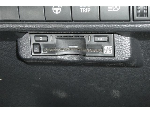 カローラ ダブルバイビー　エアバッグ　横滑り防止機能　アルミホイール　イモビライザー　地デジ　衝突回避システム　ＬＥＤヘッドライト　Ｂカメラ　オートクルーズコントロール　メモリナビ　スマートキー　オートエアコン　ナビ＆ＴＶ（28枚目）