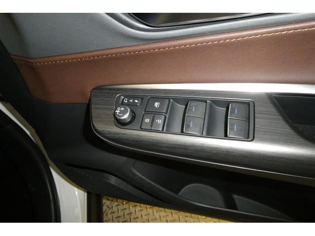 ハリアー Ｚ　盗難防止　運転席パワーシート　地デジ　横滑防止装置　リアビューカメラ　ヘッドライトＬＥＤ　アルミホイール　Ｗエアバッグ　キーレス　ドラレコ付き　スマートキ－　サイドエアバッグ　エアコン　ナビ＆ＴＶ（31枚目）