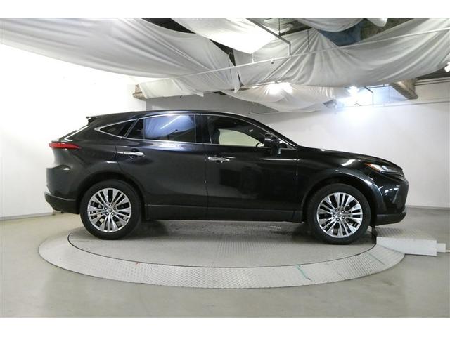 ハリアー Ｚ　盗難防止　パノラマルーフ　運転席パワーシート　地デジ　横滑防止装置　リアビューカメラ　ヘッドライトＬＥＤ　アルミホイール　Ｗエアバッグ　キーレス　ドラレコ付き　スマートキ－　サイドエアバッグ　エアコン（5枚目）