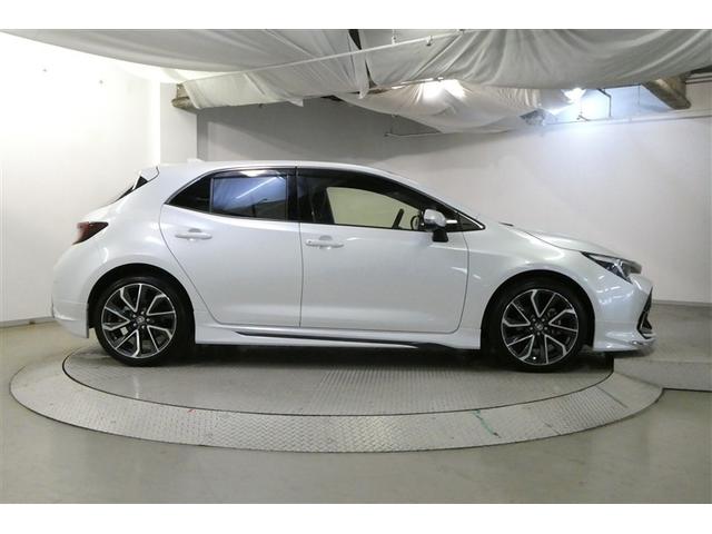 カローラスポーツ Ｇ　Ｚ　ＬＥＤライト　衝突被害軽減ブレーキ　オートクルーズ　バックモニタ－　オートエアコン　横滑り防止機能　キーレス　ナビ＆ＴＶ　エアバッグ　ＡＢＳ　ミュージックプレイヤー接続可　ドラレコ　盗難防止装置（5枚目）