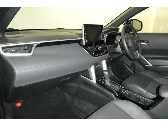 カローラクロス ハイブリッド　Ｚ　衝突軽減Ｂ　フルセグテレビ　スマキ－　半レザー　Ｂモニター　アクティブクルーズコントロール　メモリナビ　イモビ　ＬＥＤ　ＡＣ　運転席Ｐシート　メディアプレイヤー接続　キーレス　パワステ　アルミ　ＡＢＳ（12枚目）