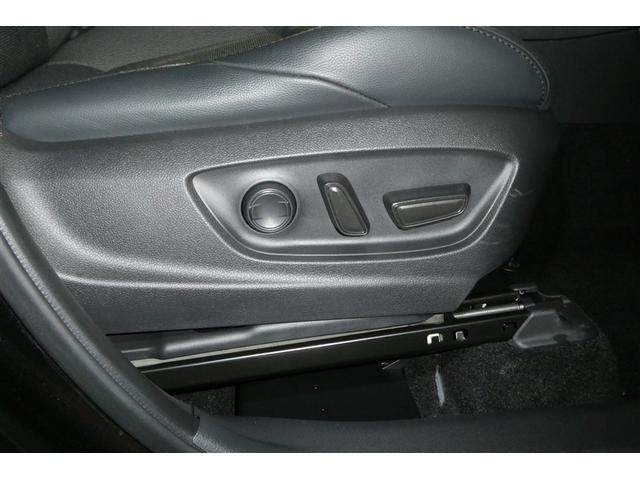 カローラクロス ハイブリッド　Ｚ　衝突軽減Ｂ　フルセグテレビ　スマキ－　半レザー　Ｂモニター　アクティブクルーズコントロール　メモリナビ　イモビ　ＬＥＤ　ＡＣ　運転席Ｐシート　メディアプレイヤー接続　キーレス　パワステ　アルミ　ＡＢＳ（29枚目）