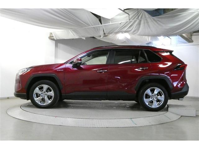 ＲＡＶ４ ハイブリッドＧ　衝突被害軽減装置　ＡＣ１００Ｖ電源　バックモニター　地デジＴＶ　ＬＥＤヘッドライト　スマキー　電動シ－ト　ＡＷＤ　ＴＶナビ　パワステ　横滑り防止装置　クルコン　ＡＡＣ　カーテンエアバック　エアバッグ（4枚目）