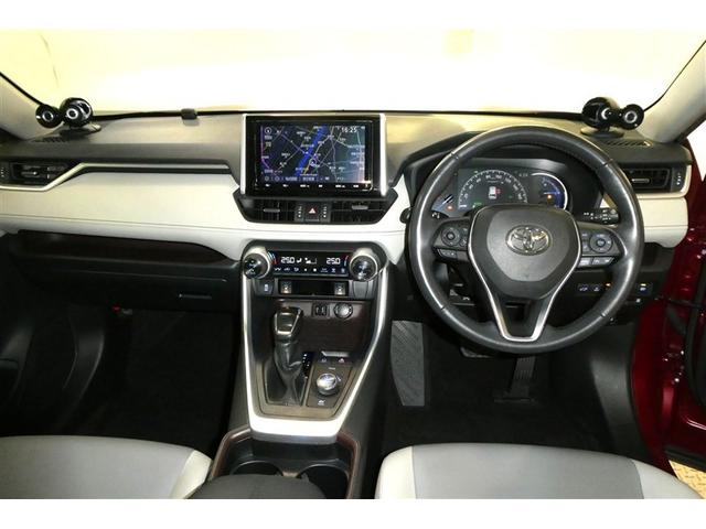 ＲＡＶ４ ハイブリッドＧ　衝突被害軽減装置　ＡＣ１００Ｖ電源　バックモニター　地デジＴＶ　ＬＥＤヘッドライト　スマキー　電動シ－ト　ＡＷＤ　ＴＶナビ　パワステ　横滑り防止装置　クルコン　ＡＡＣ　カーテンエアバック　エアバッグ（17枚目）