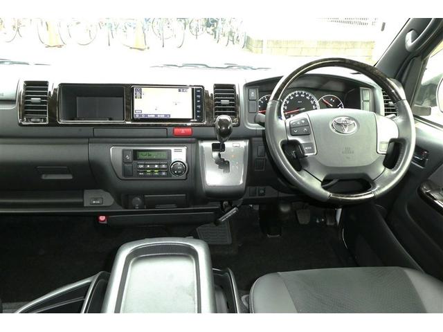 ハイエースバン スーパーＧＬ　ダークプライムＩＩ　リアエアコン　エアバッグ　横滑り防止機能　ＬＥＤライト　キーレスエントリー　地デジ　アルミ　エアコン　助手席エアバッグ　パワステ　パワーウインドウ　ＤＶＤ再生　Ｂカメラ　スマートキー　ＡＢＳ　ＥＴＣ（13枚目）