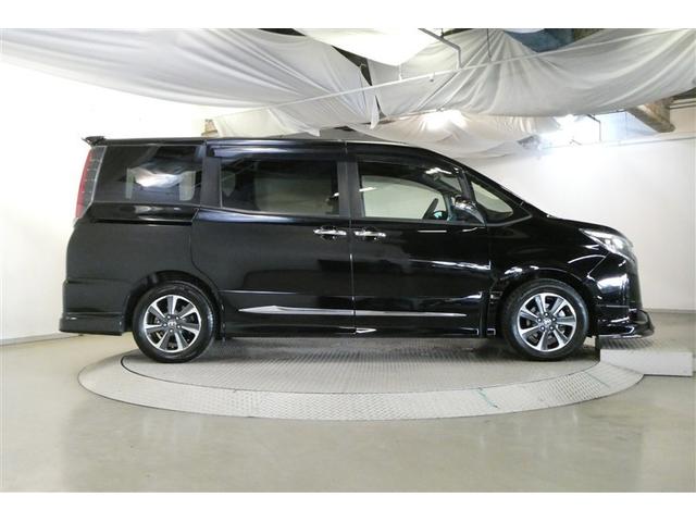 ノア Ｓｉ　ダブルバイビーＩＩ　フルフラット　横滑防止装置　ＰＣＳ　スマートキ－　Ｗエアコン　Ｂモニター　ＤＶＤ再生可　フルセグテレビ　ＥＴＣ付き　アイドリングＳ　オートエアコン　ＰＳ　クルーズＣ　ナビ＆ＴＶ　ＰＷ　ウォークスルー（6枚目）