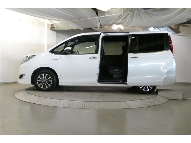 エスクァイア ハイブリッドＸｉ　オートクルーズ　盗難防止システム　ダブルエアコン　Ｂカメラ　パワーウィンドウ　ＬＥＤライト　フルセグ地デジＴＶ　ＥＴＣ車載器　ミュージックプレイヤー接続可　エアバッグ　ナビ＆ＴＶ　メモリーナビ　ＡＢＳ（4枚目）