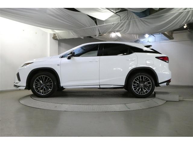 ＲＸ ＲＸ３００　Ｆスポーツ　ミュージックプレイヤー接続可　ＤＶＤ再生　フルセグ　ナビＴＶ　ＬＥＤヘッドランプ　革シート　メモリーナビ　バックモニター　４ＷＤ　キーレス　クルーズコントロール　アイドリングストップ　１００Ｖ電源（4枚目）