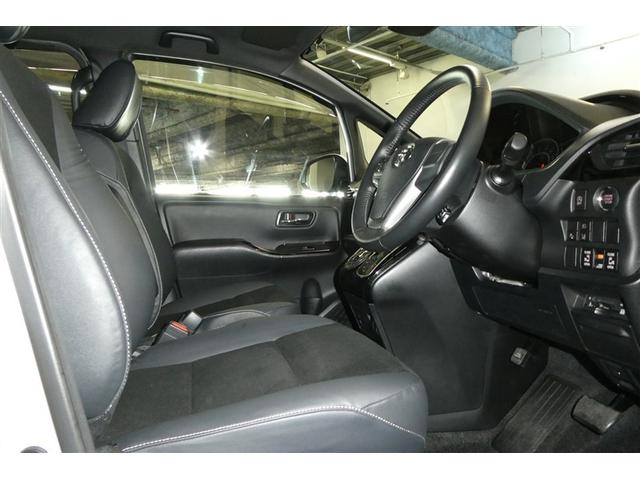 ノア Ｓｉ　ダブルバイビーＩＩ　アイドリングストップ機能　両側ＰＳＤ　レーダーブレーキサポート　地デジＴＶ　ＬＥＤランプ　リアエアコン　リアカメラ　エアコン　ＤＶＤ　盗難防止システム　横滑り防止　クルーズＣ　ナビ＆ＴＶ　アルミ　ＰＷ（15枚目）